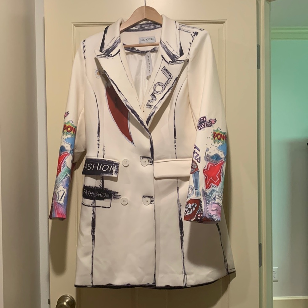 Spain!!! Coat, medium weight, length 35 inches